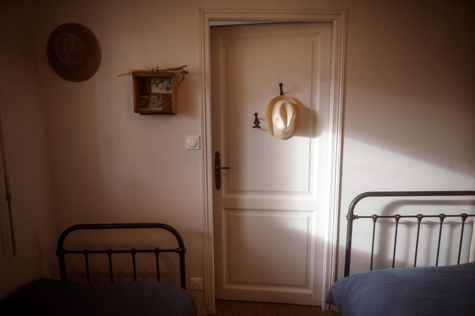 Chez Guilem Bed & Breakfast Saint-Maixent-lʼÉcole Eksteriør bilde