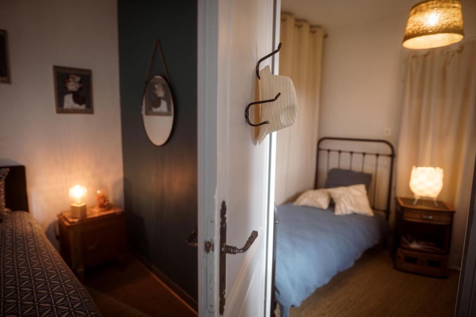 Chez Guilem Bed & Breakfast Saint-Maixent-lʼÉcole Eksteriør bilde